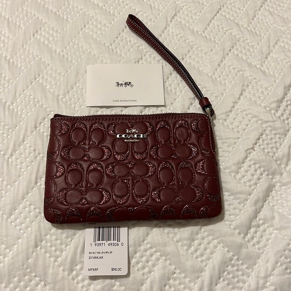 Coach wristlet brand new